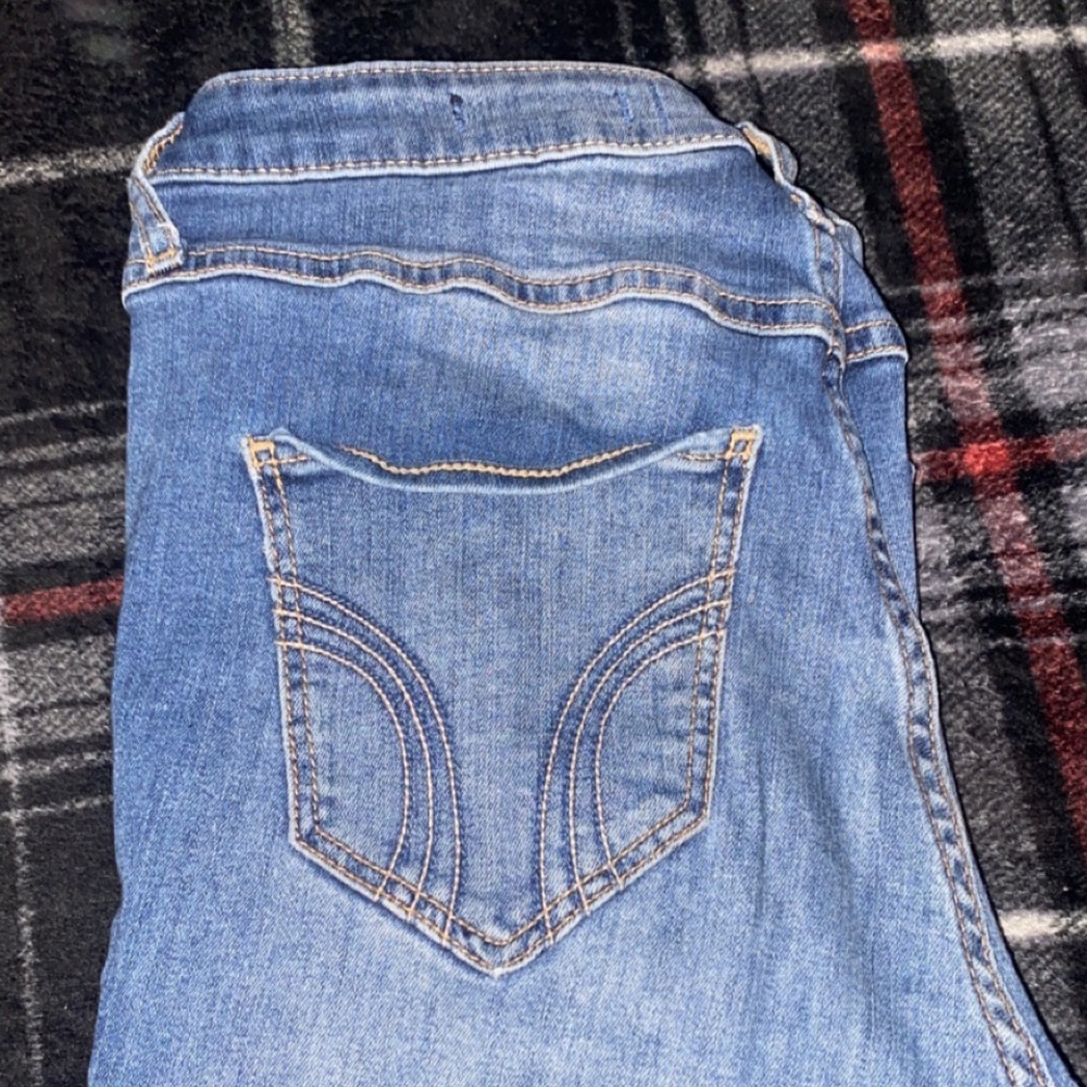 Blue ripped jeans size 5 L